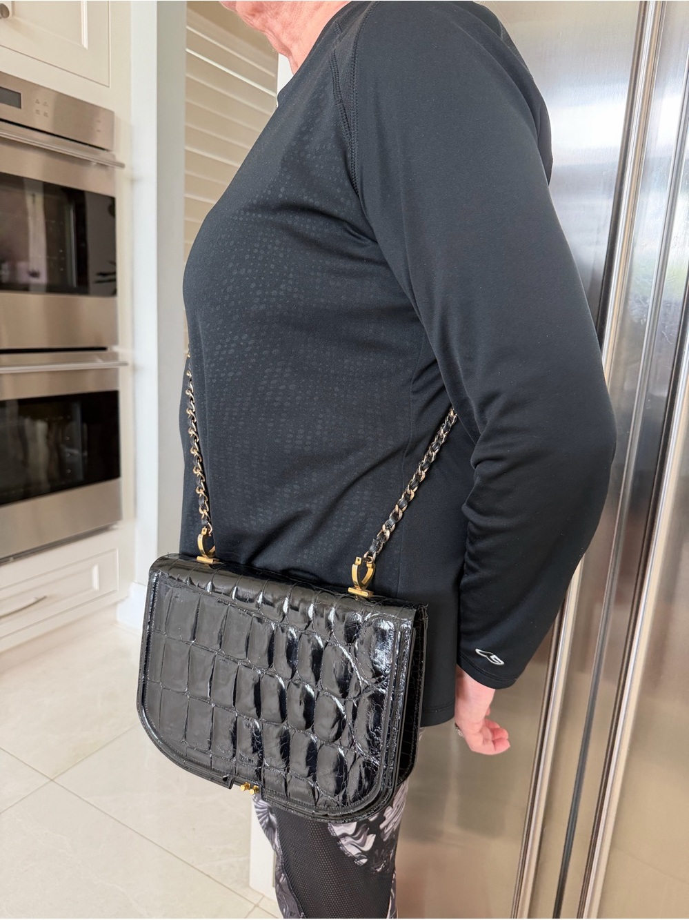1940’s Vinrage French Croc-Embossed Black Chain Shoulder Bag